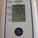 Blood Pressure Monitor Digital Omron RS2 Wrist